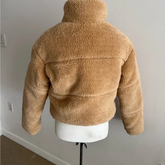 Alo Yoga Jacket - Picture 6 of 13